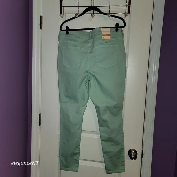 Old Navy Seafoam Green Rockstar mid-rise jeans Sz: 16 NWT - Picture 5 of 8
